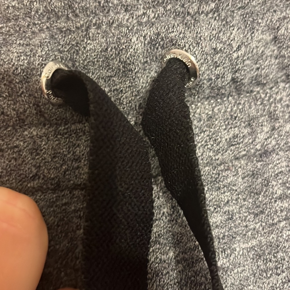 Heathered gray Calvin Klein joggers - Picture 4 of 10